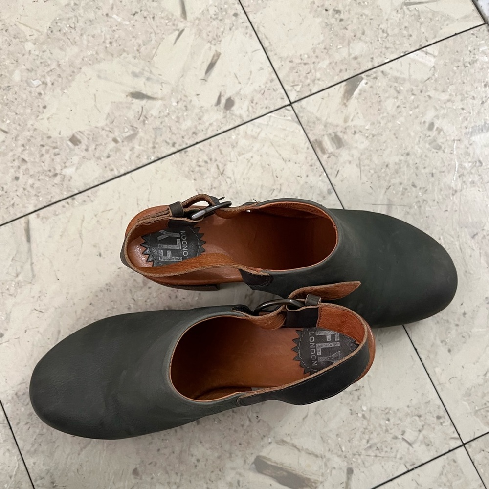 LONDON FLY ROUNDED TOE SLINGBACK/ CLOGS - Picture 5 of 16